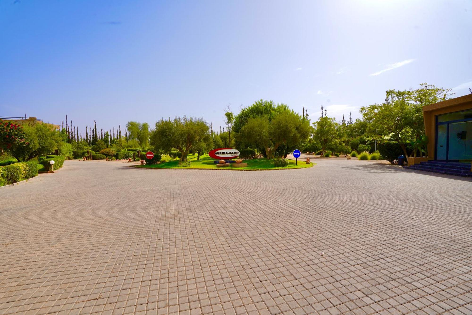 Ourika Camp Suites Hotel & Resort El Harkat 外观 照片