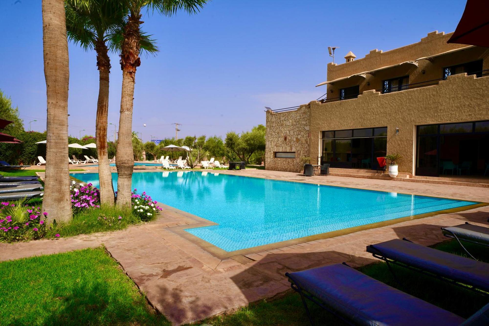 Ourika Camp Suites Hotel & Resort El Harkat 外观 照片